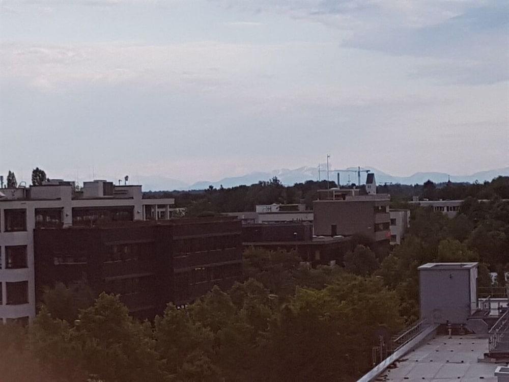 Low Budget Hostel Мюнхен Екстер'єр фото